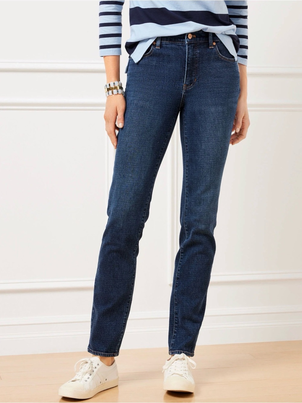 Talbots Women’s Straight Leg Jeans Size 6